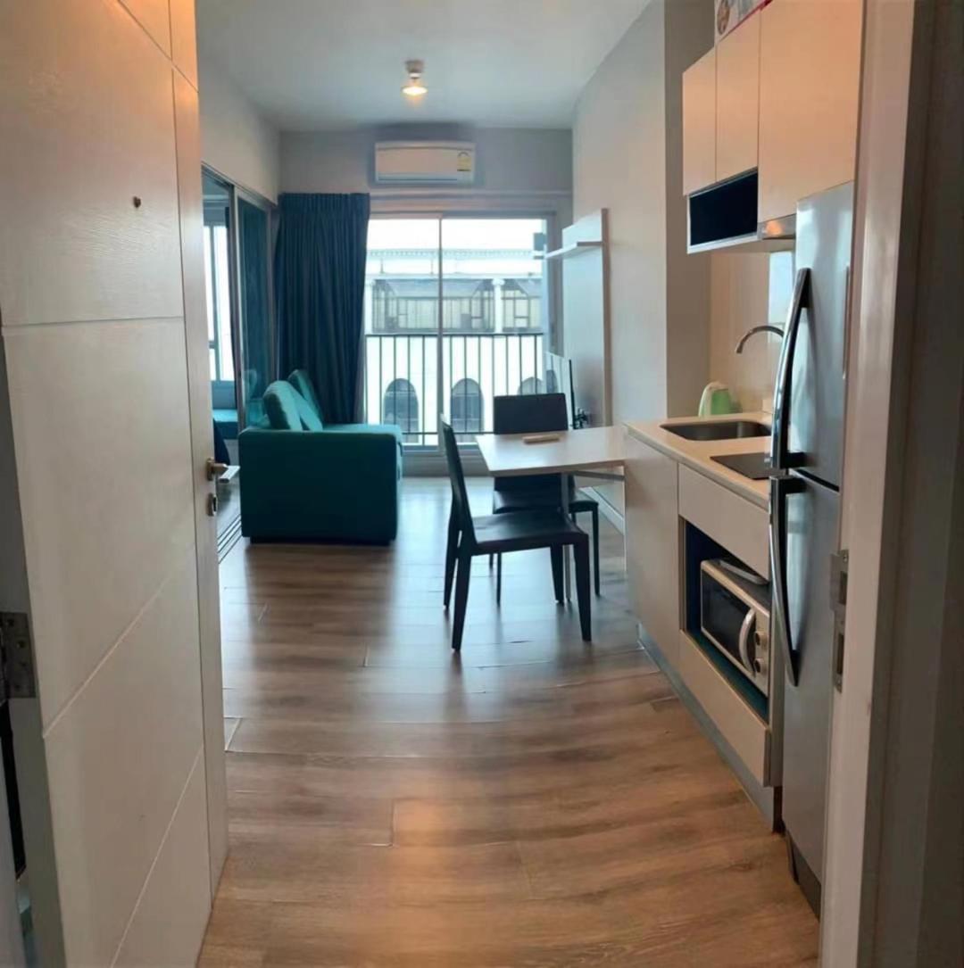 Centric Sea Pattaya Bed & Breakfast Екстериор снимка